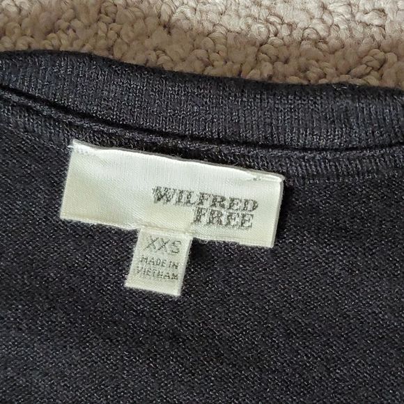 Wilfred Free Long Sleeve Top - Picture 10 of 12